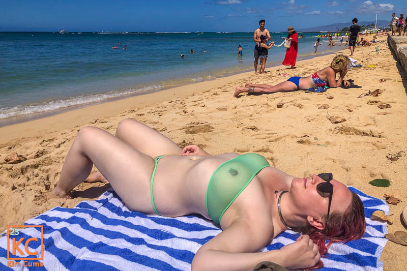 Kim Cums: Sunbath Hawaiian